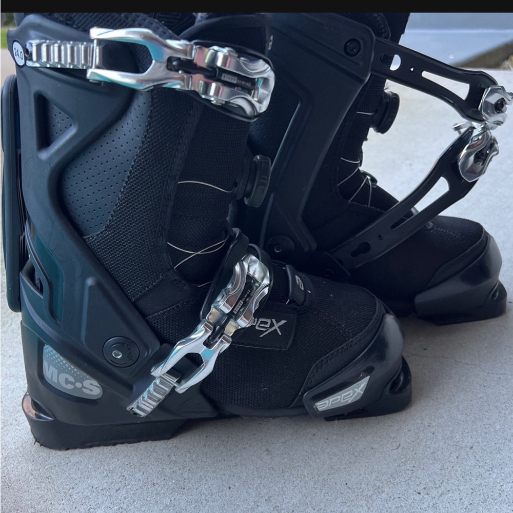 Snowboarding AND Ski boots in one